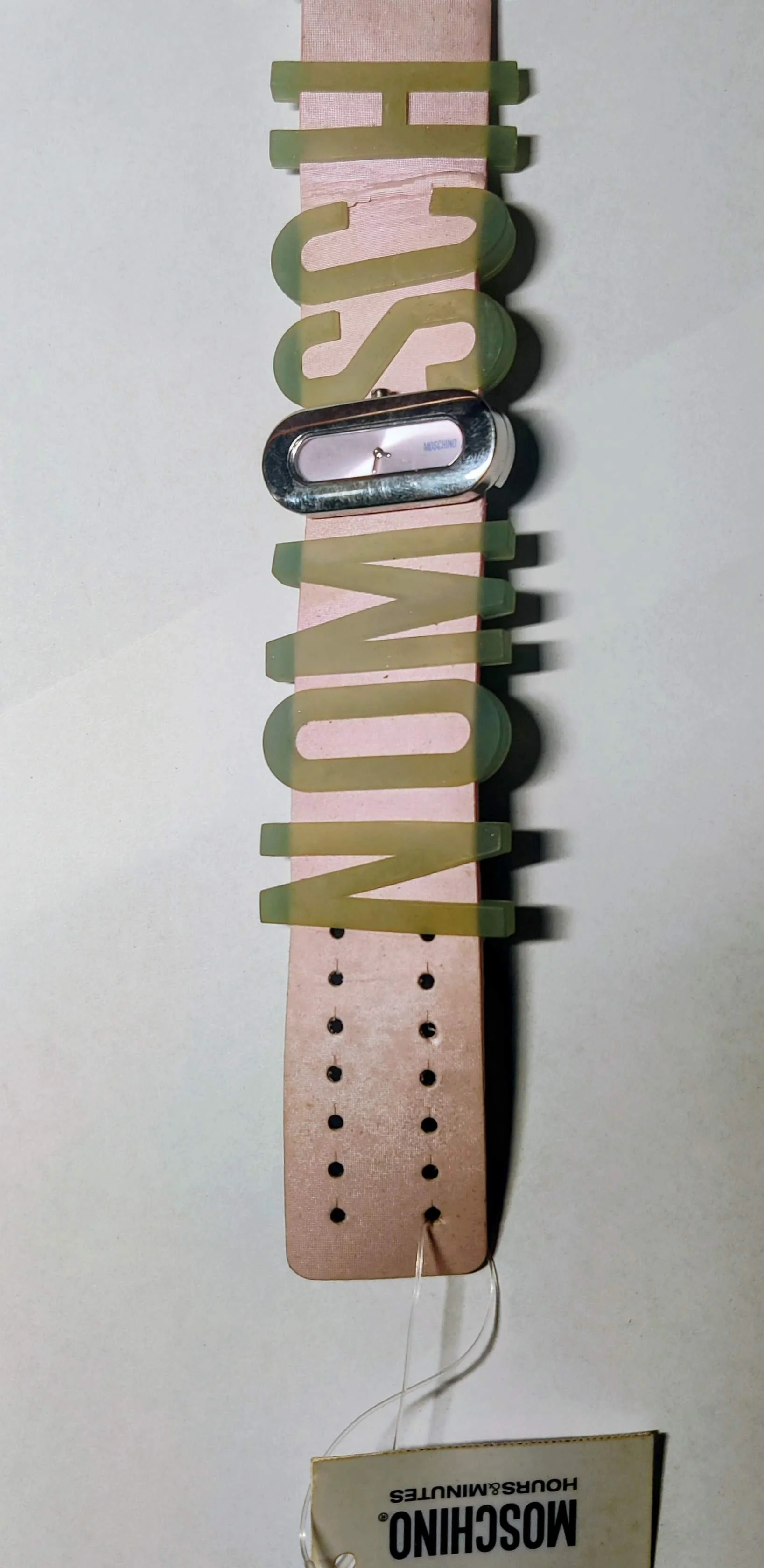 Moschino Dameshorloge – Roze Leren Band met Iconisch Logo
